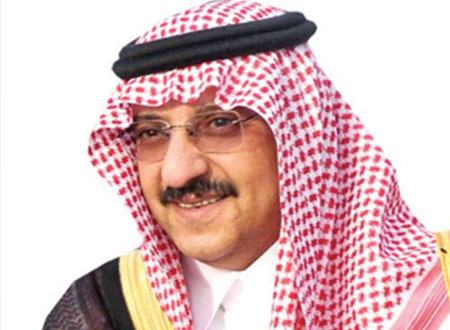 وزير الداخلية يشهد تخريج 1233 من المعهد البحري