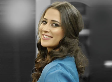 ليان بزلميط تشارك الفانز بلقطات خاصة من حفل زفافها.. فيديو