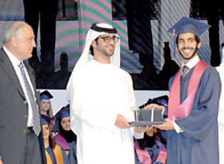 سلطان بن حمدان يشهد حفل تخريج طلبة المدرسة الأميركية الدولية