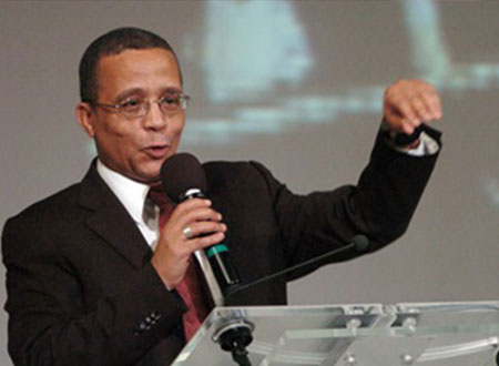 عودة الكاتب محمد مولو سيهول إلى الكتابة مرة أخرى