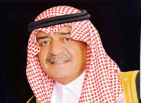 ولي ولي العهد يعزي الشيخ عبدالله السعد الراشد وإخوانه في وفاة والدتهم 