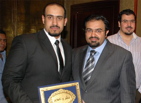 السفير الكويتي يكرم الطلبة الكويتيين في مصر