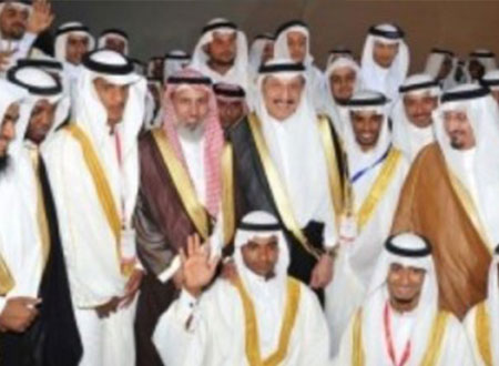 أمير جازان يرعى حفل الزواج الجماعي لـ 2400 شاب وفتاة