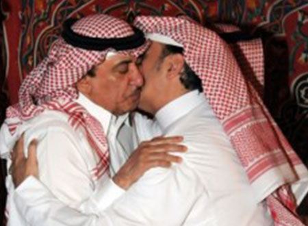 آل السعيد وآل هاشم يتلقون التعازي في فقيدتهم حنان