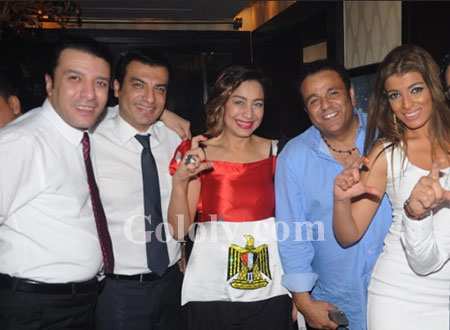 بسمة وهبة وإيهاب توفيق ومحمد فؤاد يحتفلون بتنصيب السيسي.. صور