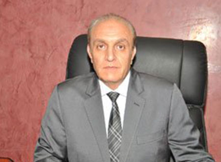 محافظ مطروح يلتقى الرحالة العالمى عمر الفردى