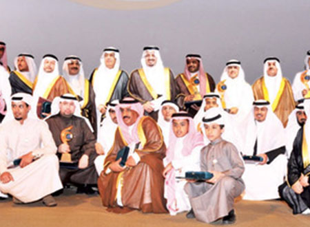 في عامها الـ40.. جائزة أبها تتوج