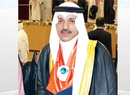 عائلة أبو هاشم تحتفل بتخرج اثنين من أبنائها