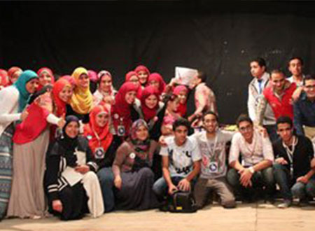 صناع الحياة يحتفلون بتخريج 130 دارسًا فى فصول محو الأمية 