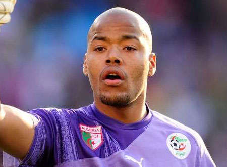 الفيفا يختار رايس مبولحي نجما للقاء الجزائر وألمانيا