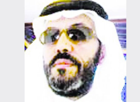 أمراء ومسؤولون يعزون غريب