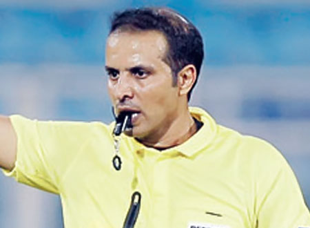 السعودي خليل جلال يعتزل عبر «الواتس أب»
