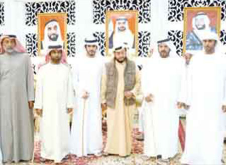 سلطان بن زايد يحضر أفراح الخييلي والعامري