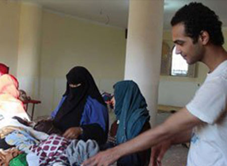متطوعو صناع الحياة يسعدون أهالى قرية أبو الغيط بمفاجآت متنوعة