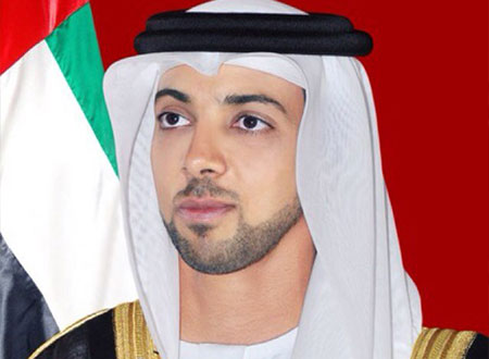 منصور بن زايد يكرم 150 من أوائل الثاني عشر