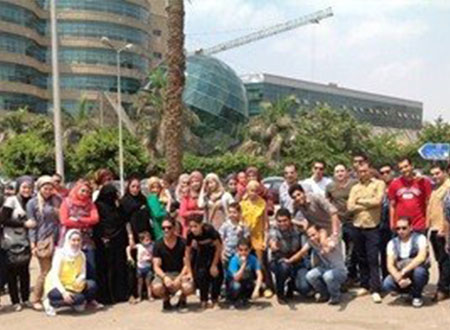 حلم.. تنظم إفطارًا جماعيًا مع أطفال معهد الأورام بالمنصورة 