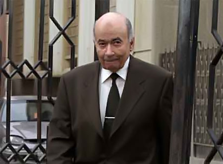 وزير الزراعة يصف يوسف والي بـ&laquo;خولي الأنفار&raquo;