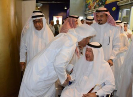 فقيه يقيم حفل إفطار جمع عددا من المسؤولين و رجال الأعمال