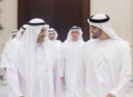 حمد الشرقي ومحمد بن زايد يستعرضان مسيرة التنمية بقيادة خليفة