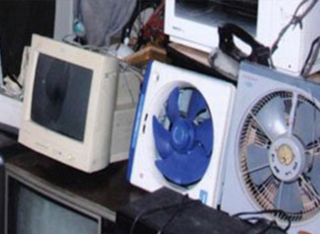 كمل فرحتهم.. فعالية جديدة لفريق مبادرون ببنى سويف