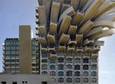 أشكال هندسية من وحى الخيال.. صور