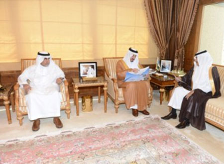 أمير عسير يشيد بسماحة أب تنازل عن قاتل ولده