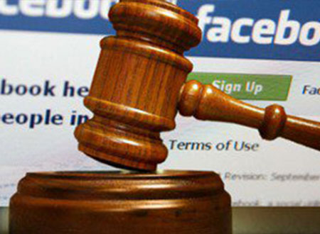 محكمة تأمر امرأة بحذف صور شهر العسل من الفيس بوك