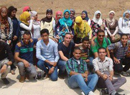 فريق &laquo;بلدنا&raquo; ينظم زيارة إلى مجمع الأديان