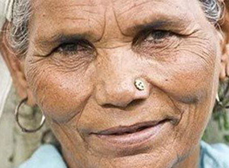 الإفراج عن هندية مضربة عن الطعام منذ 14 عاما