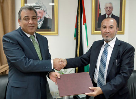 توقيع بروتوكول تعاون بين قنصلية فلسطين والكلية الإماراتية الكندية بدبي