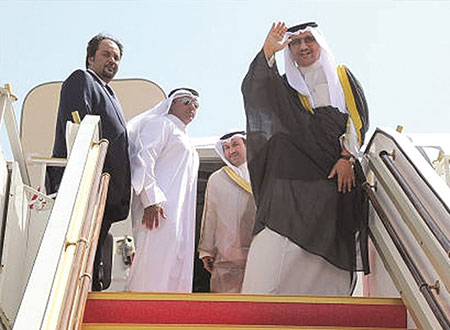 المبارك يحضر تكريم الأمير &laquo;صباح الأحمد&raquo; بلقب قائد العمل الانساني