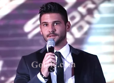تولجهان سايشمان يُحرج مطربة رومانية على الهواء ويرفض الخروج معها.. شاهد