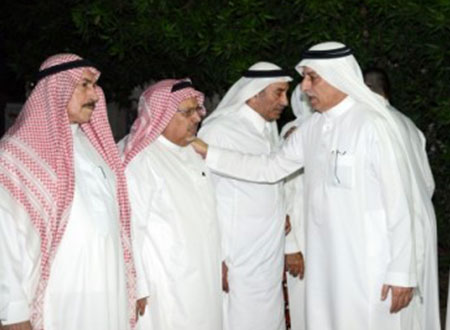 أعيان وأكاديميون ووجهاء في عزاء د.عبد الله عنقاوي بجدة