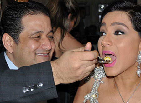 بسمة وهبه تحتفل بعيد زواجها بطريقة مبتكرة.. شاهد