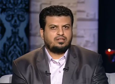 عادل أبو سالم: محمد حسان متاجر بالدين 