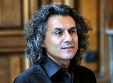 استبعاد المرشح رشيد نكاز من سباق الرئاسة الجزائري.. صور