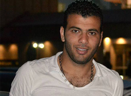 الحكم بحبس عماد متعب 3 أشهر لتعديه على ضابط شرطة