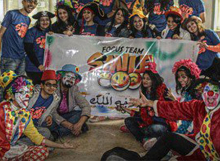 رحلة سعادة مجانية لشباب ضحكة فى صندوق بمحافظة سوهاج