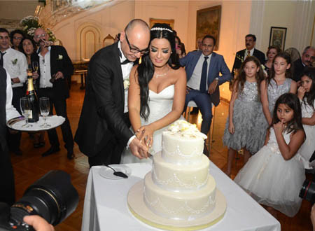 الصور الكاملة لحفل زفاف إنجي عبد الله على الدبلوماسي التركي