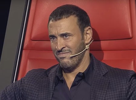 والد الطفلة أشرقت نجمة The Voice Kids يعتذر لكاظم الساهر