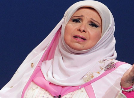 مديحة حمدي تكشف سر اعتزالها الفن وقصة ارتدائها الحجاب