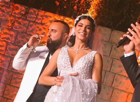 ريما فقيه تحتفل بعيد زواجها الأول مع مولودتها وتنشر صور جديدة من زفافها.. شاهد 