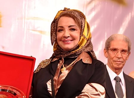 بعد أزمة الحجاب .. شهيرة تحتفل بعيد ميلادها الـ 70.. صور