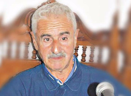 وفاة الفنان الجزائري أعمر الزاهي