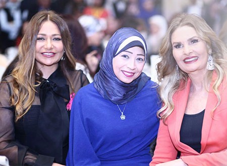 صور.. تكريم وزيرة الهجرة و يسرا وليلى علوي وشريف مدكور في ختام حفل بهية