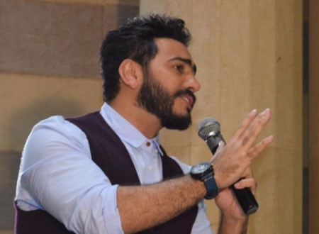 تامر حسني يرقص في حفل زفاف الموزع أحمد عبدالسلام.. صور