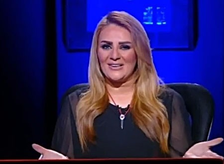 بعد أزمة والدتها الفنانة شهيرة.. رانيا محمود ياسين تهدد