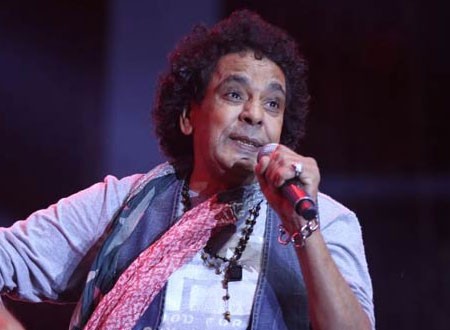 محمد منير يغني في القرية العالمية في دبي بدون تذاكر
