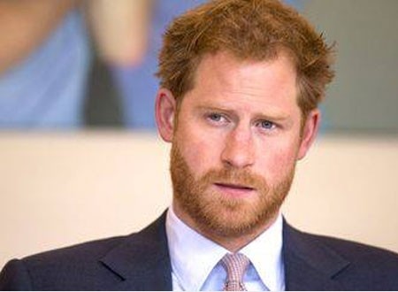 الشرطة البريطانية تطالب بمزيد من الأموال لحماية الأمير هاري وزوجته