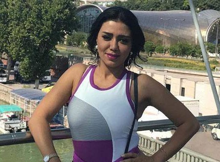 محاكمة رانيا يوسف بسبب فستانها الفاضح